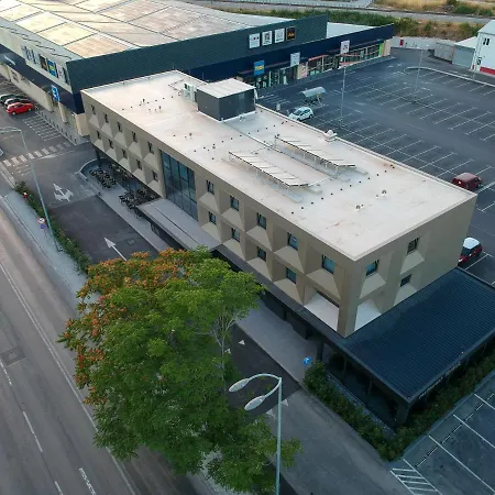 Batuda Ξενοδοχείο