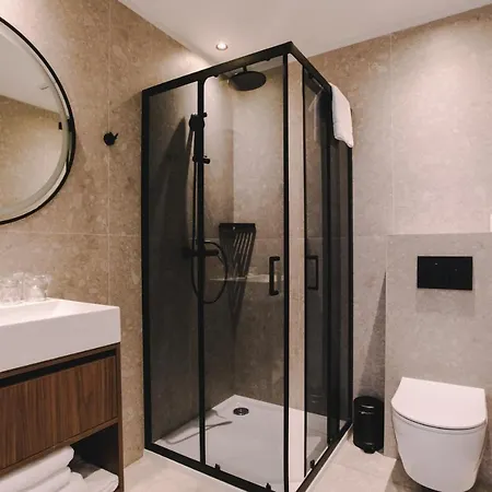 Batuda Hotel 3*