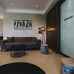 Batuda Готель 3*