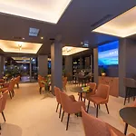 Batuda Готель 3*