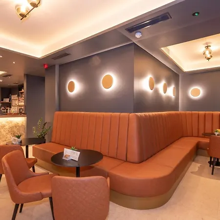 Batuda Hotel 3*