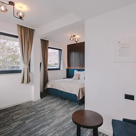Batuda Hotel 3*