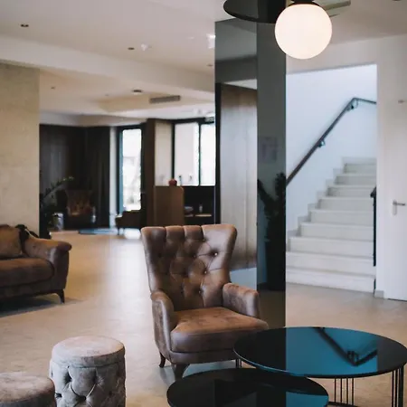 Hotel Batuda 3*