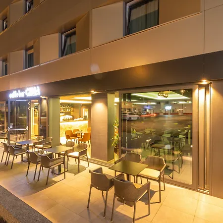 Batuda Hotel
