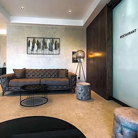 Hotell Batuda 3*