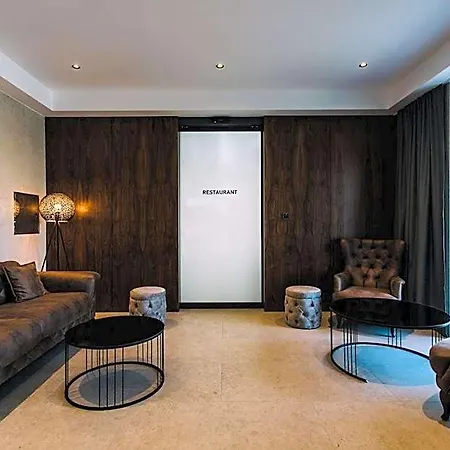 Hotell Batuda 3*